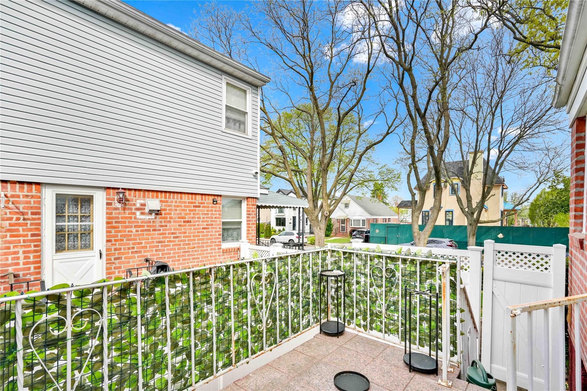 Single Family 150th  Queens, NY 11357, MLS-855034-21