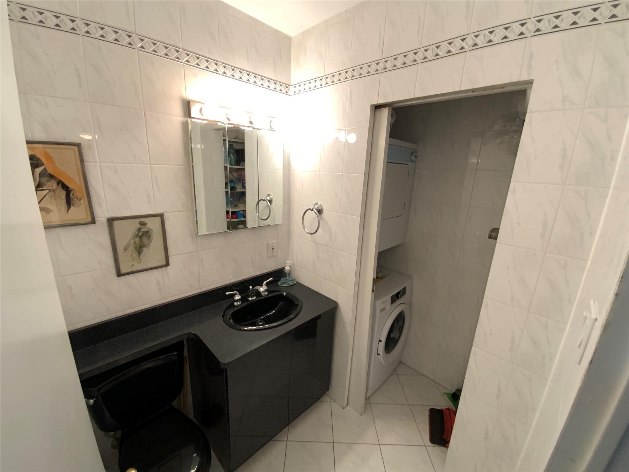 Coop Grand Central  Queens, NY 11005, MLS-855056-8