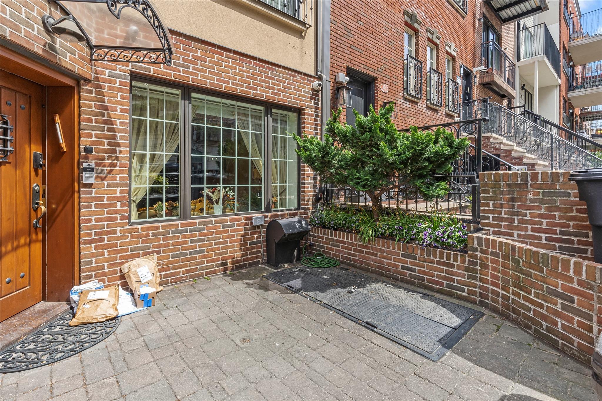 Coop Skillman  Brooklyn, NY 11205, MLS-855057-30