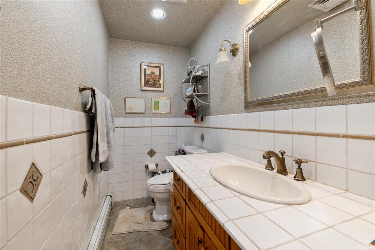 Single Family Beech  Nassau County, NY 11509, MLS-855058-23