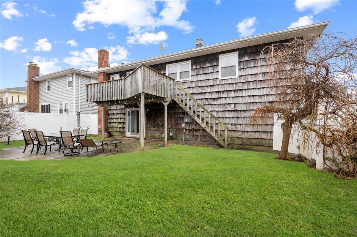 Single Family Beech  Nassau County, NY 11509, MLS-855058-28