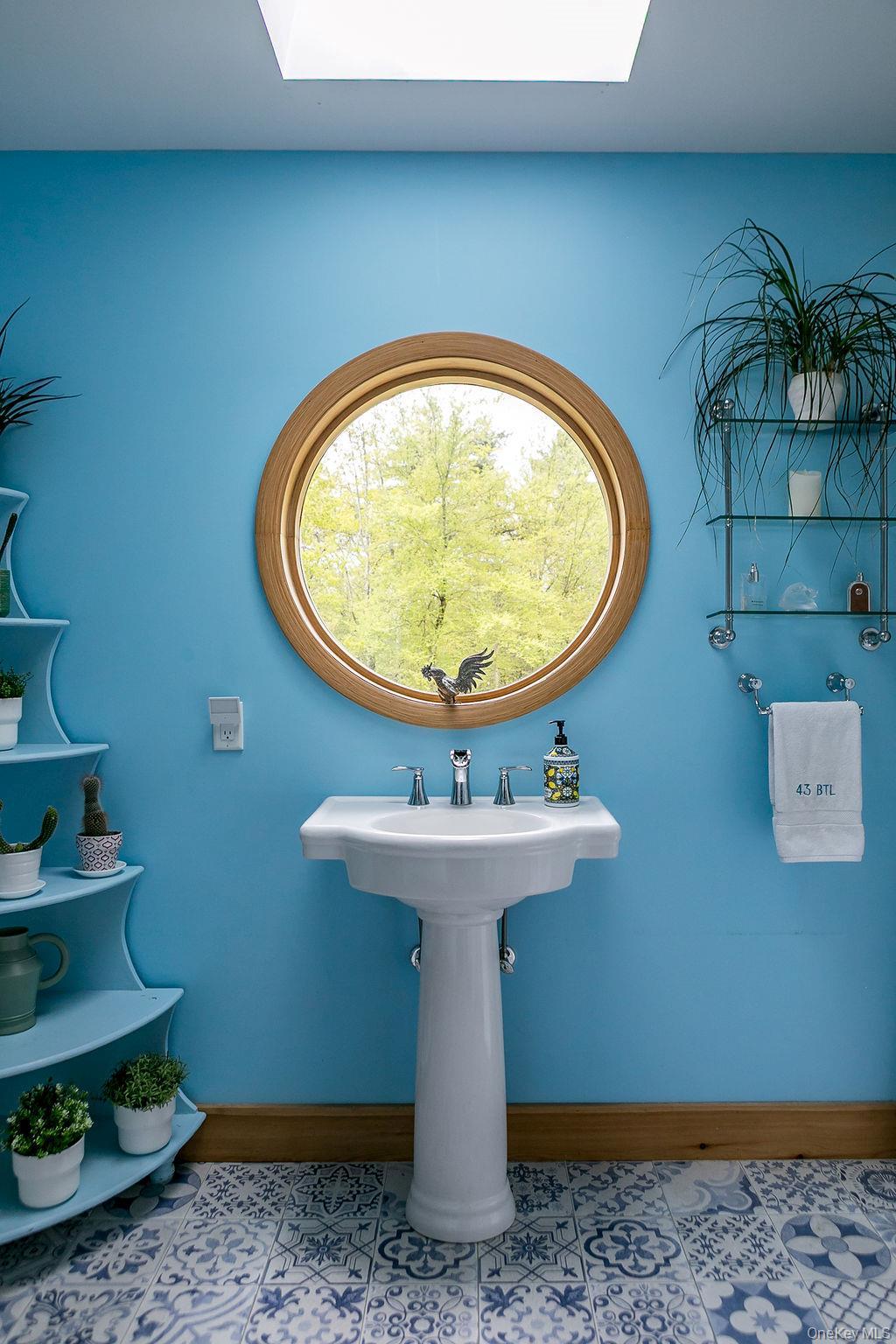 Single Family Bee Tree Ulster County, NY 12404, MLS-855059-23