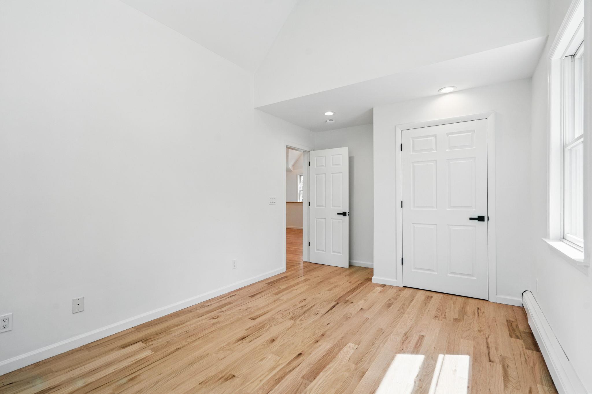 Single Family Estates  Westchester County, NY 10562, MLS-855061-17
