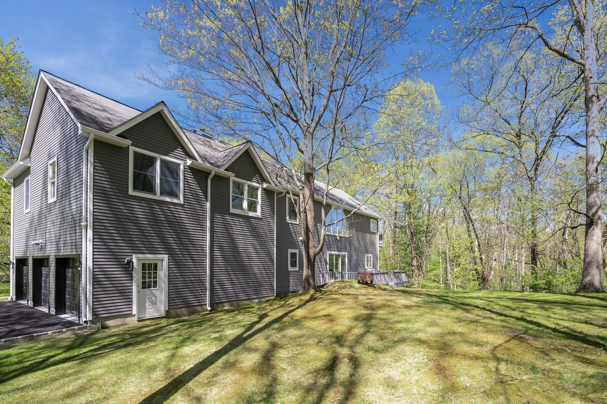 Single Family Estates  Westchester County, NY 10562, MLS-855061-38