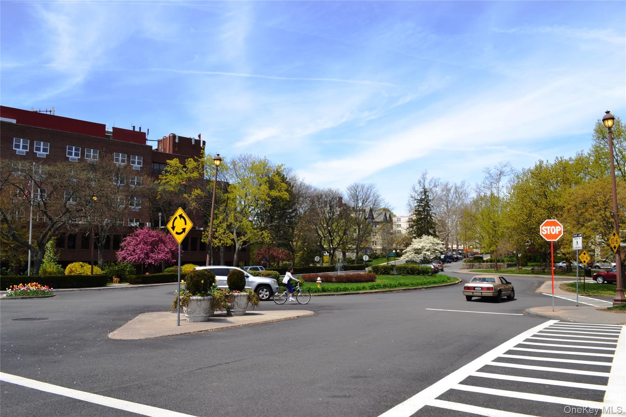 Condo Midland Westchester County, NY 10708, MLS-855063-17