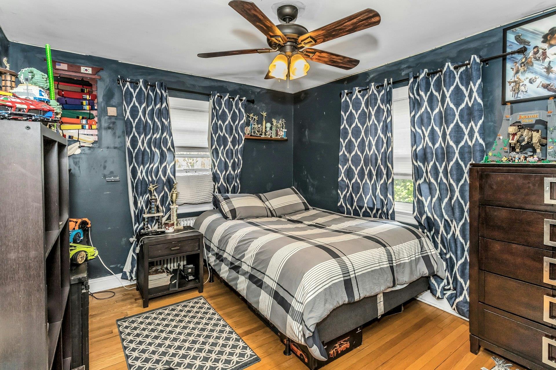 Single Family Cleveland  Nassau County, NY 11580, MLS-855078-15