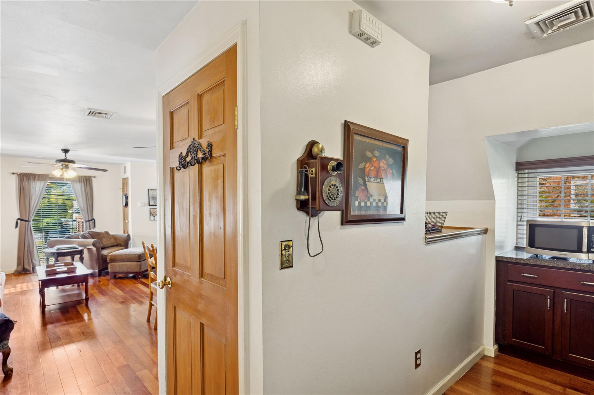 Single Family Bayport  Suffolk County, NY 11705, MLS-855081-27