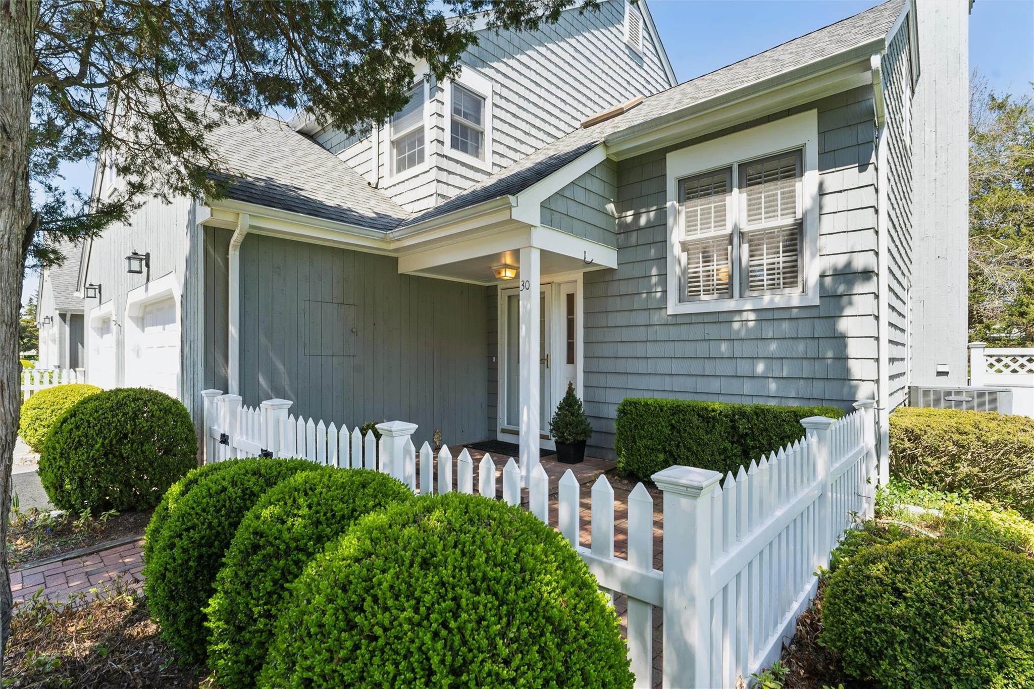 Coop Brittany  Suffolk County, NY 11978, MLS-855090-2