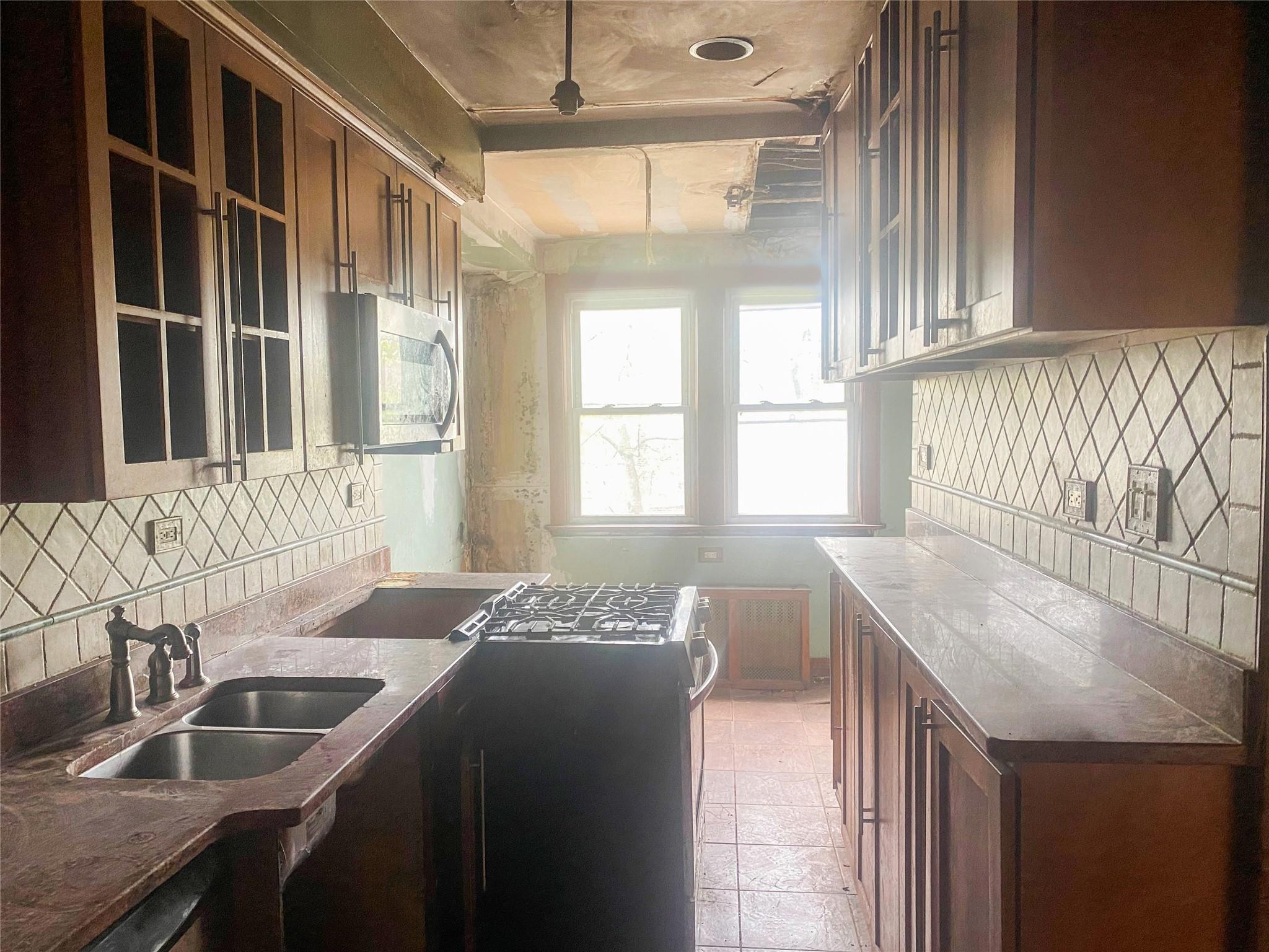 Single Family 217th  Queens, NY 11411, MLS-855101-20