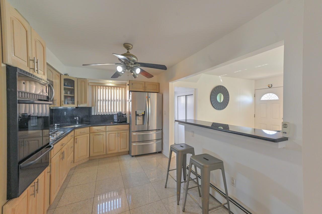Single Family 100  Queens, NY 11414, MLS-855105-23