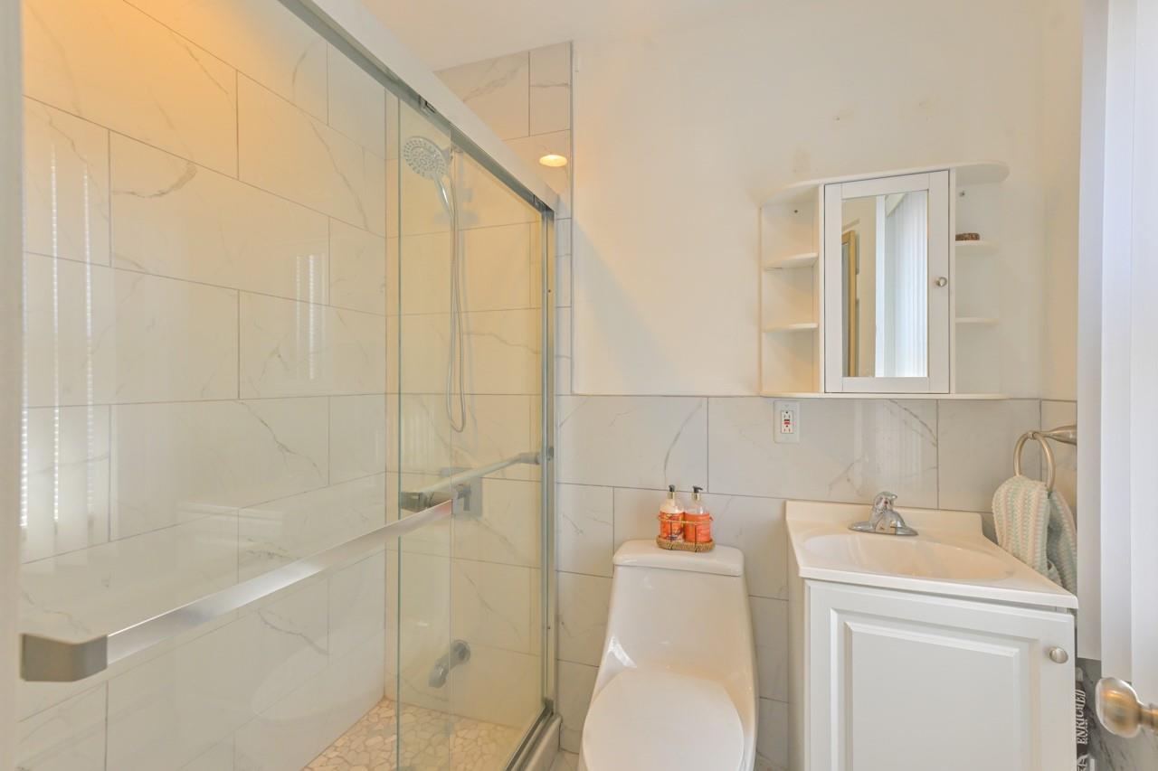 Single Family 100  Queens, NY 11414, MLS-855105-28