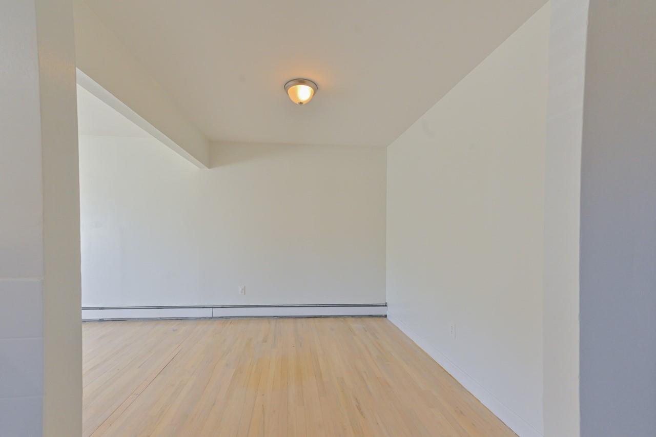 Single Family 100  Queens, NY 11414, MLS-855105-34