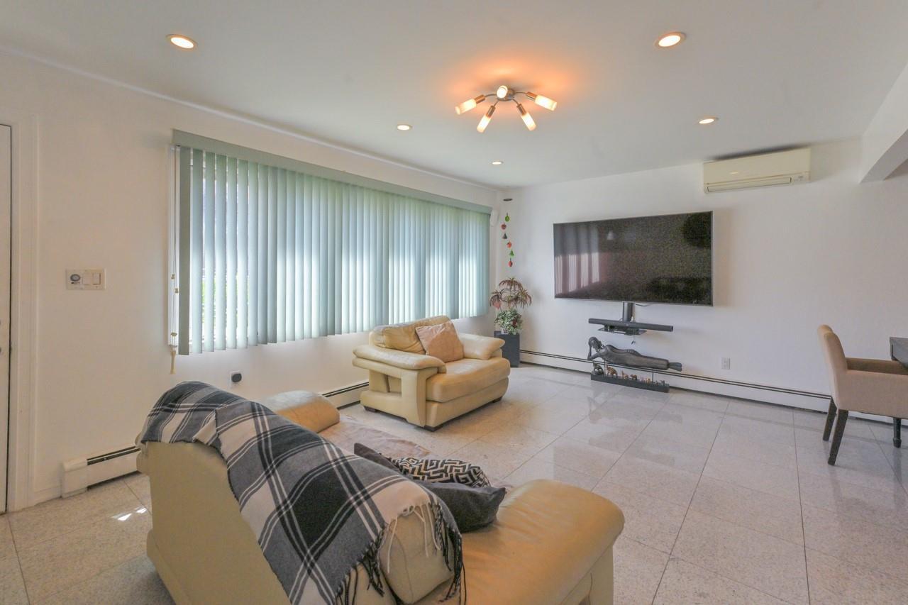 Single Family 100  Queens, NY 11414, MLS-855105-44