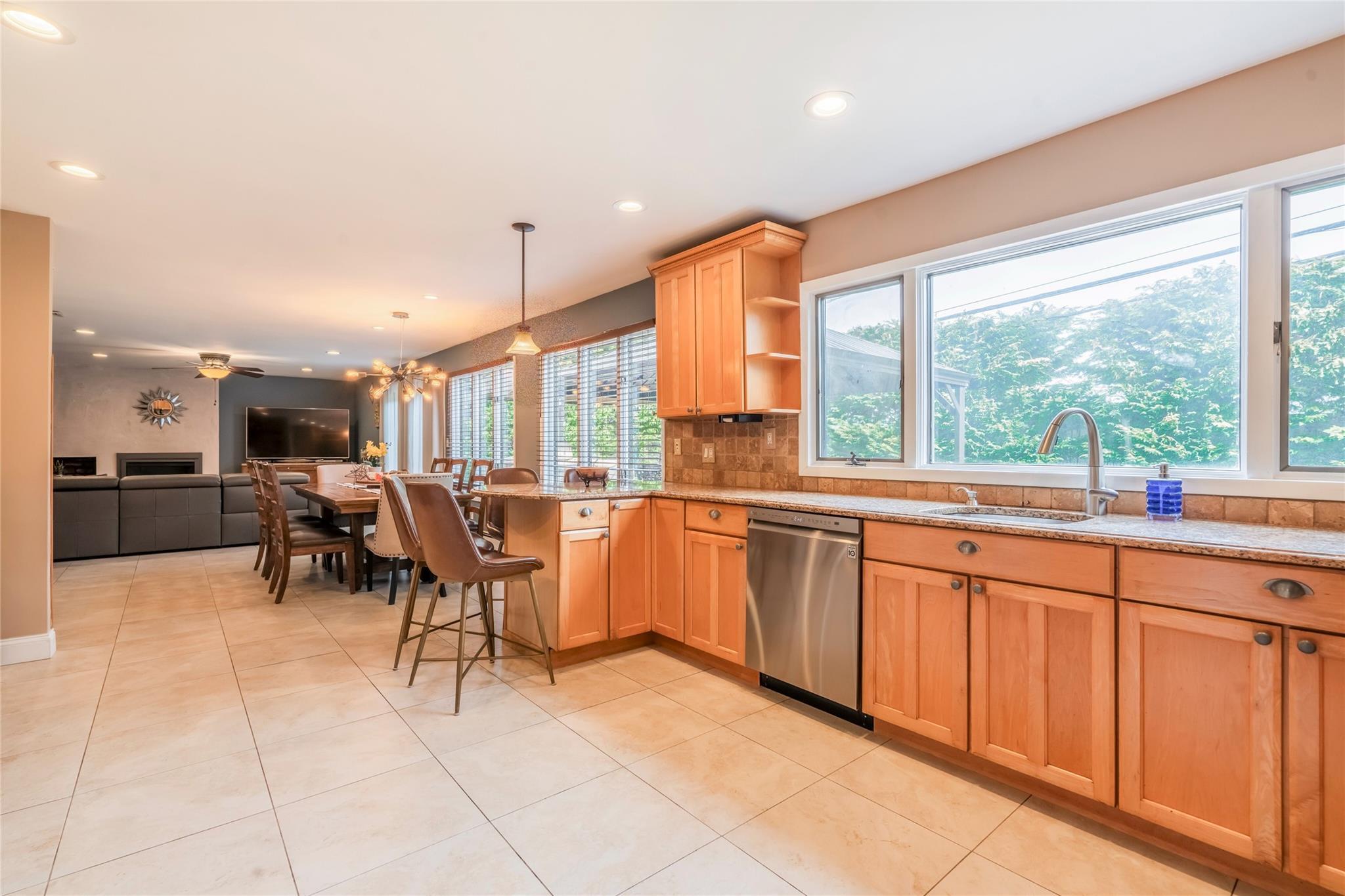 Single Family Lido  Nassau County, NY 11561, MLS-855106-12
