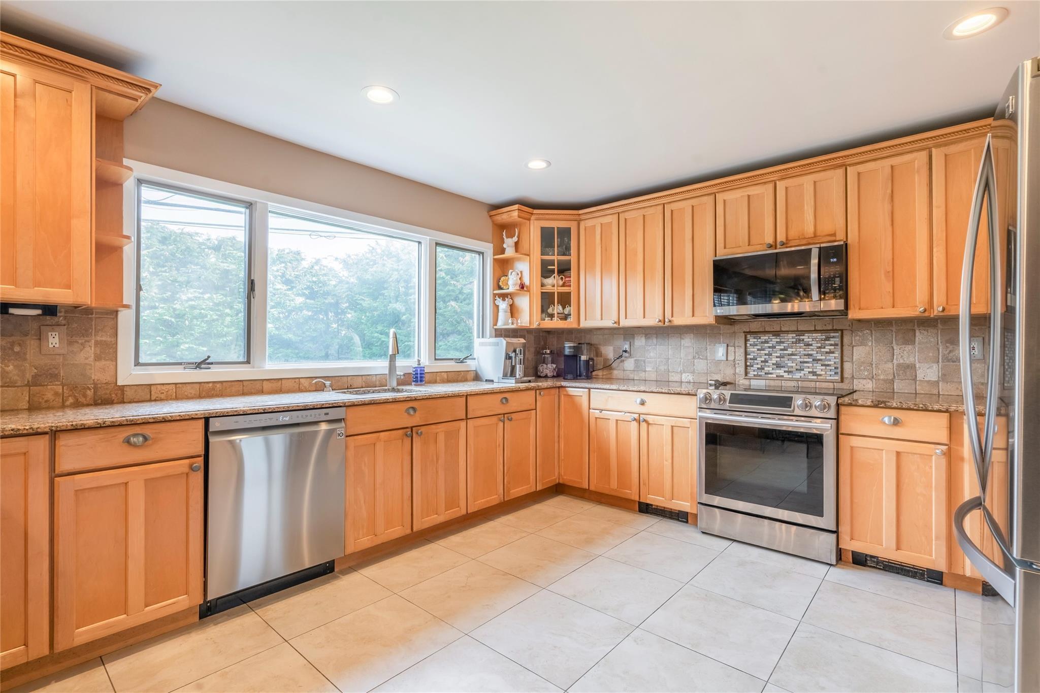 Single Family Lido  Nassau County, NY 11561, MLS-855106-14