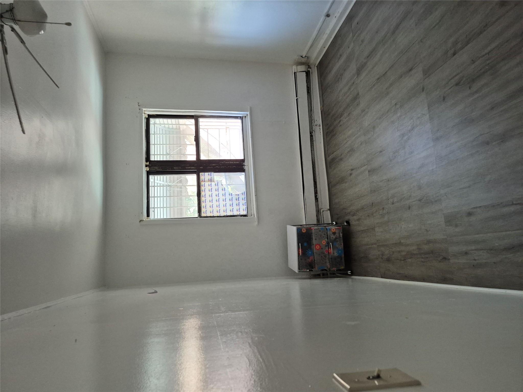 Single Family Tenbroeck  Bronx, NY 10469, MLS-855123-16