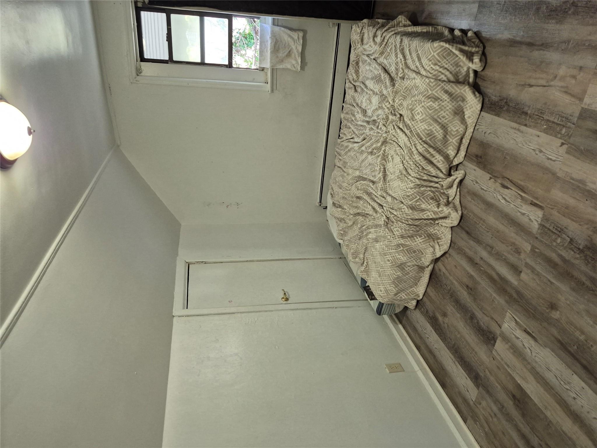 Single Family Tenbroeck  Bronx, NY 10469, MLS-855123-19