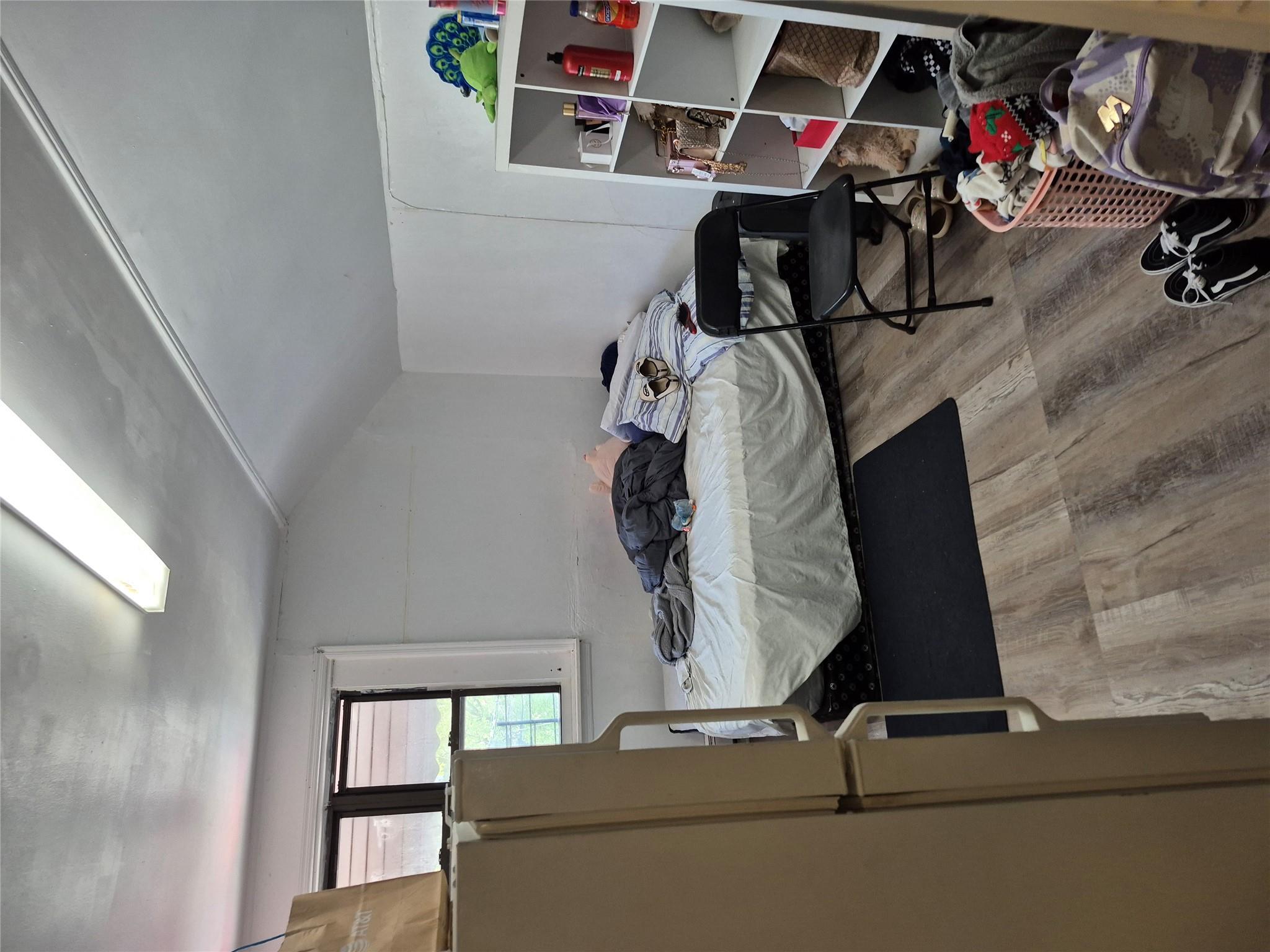 Single Family Tenbroeck  Bronx, NY 10469, MLS-855123-20