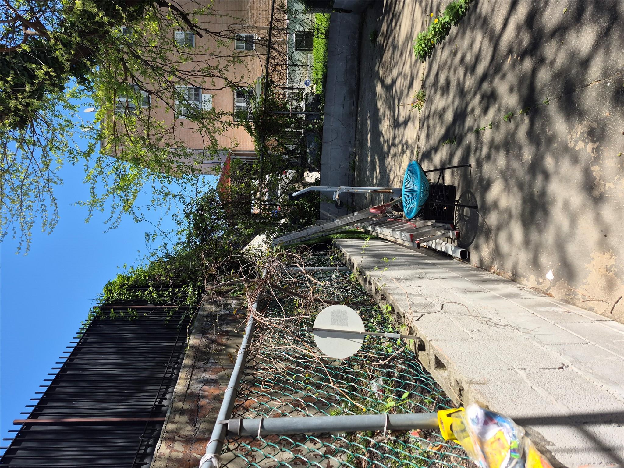 Single Family Tenbroeck  Bronx, NY 10469, MLS-855123-23