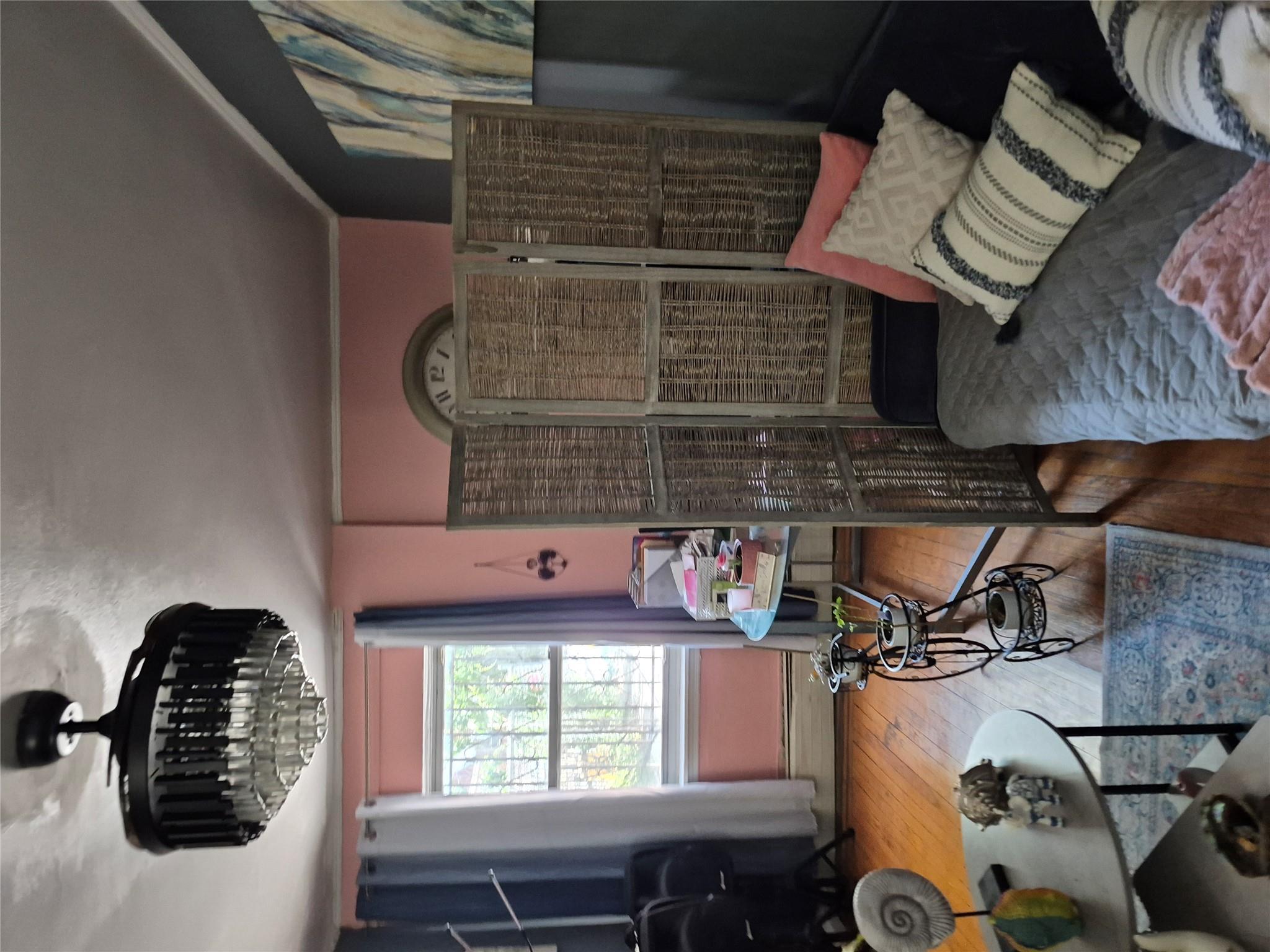 Single Family Tenbroeck  Bronx, NY 10469, MLS-855123-6