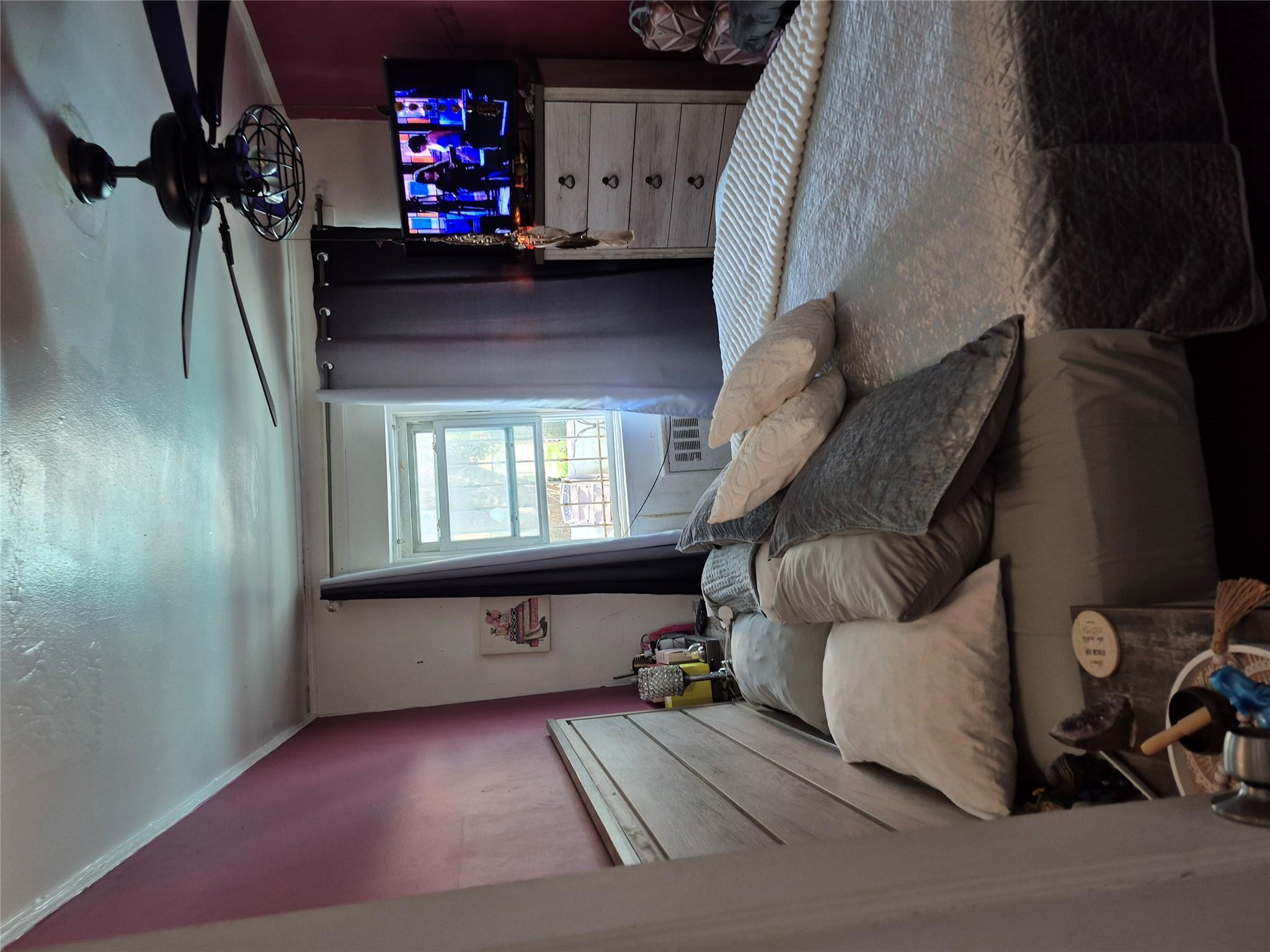 Single Family Tenbroeck  Bronx, NY 10469, MLS-855123-7