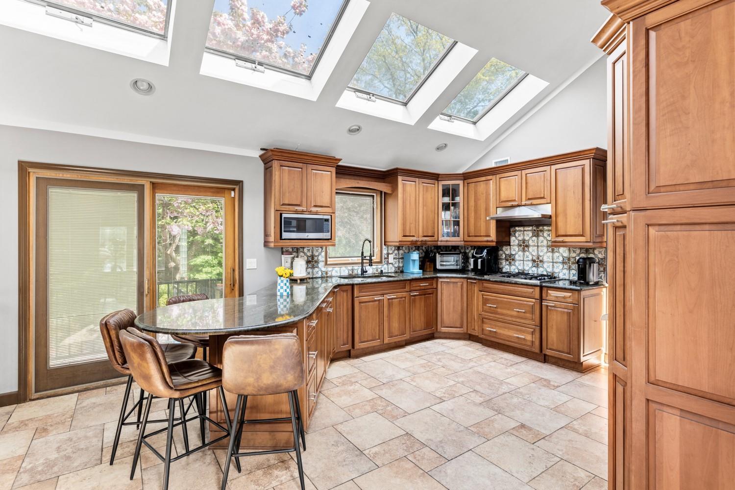 Single Family Suburban  Suffolk County, NY 11767, MLS-855127-7