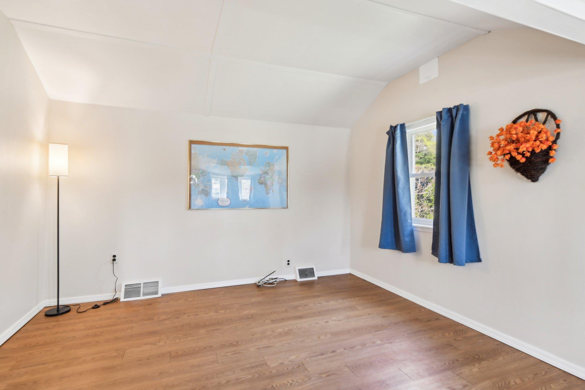 Single Family Bertha  Suffolk County, NY 11772, MLS-855133-8