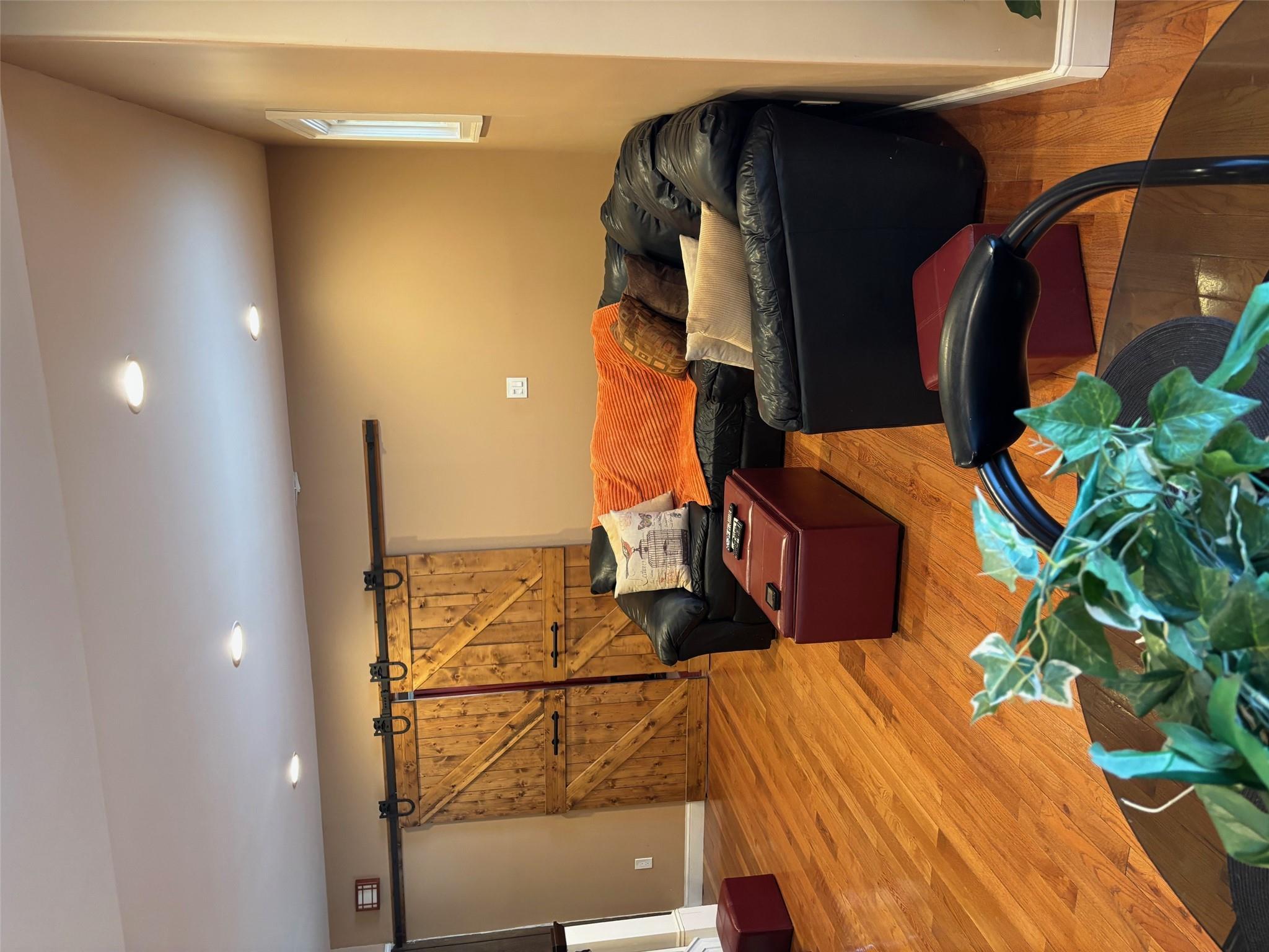 Single Family 115  Queens, NY 11434, MLS-855139-4