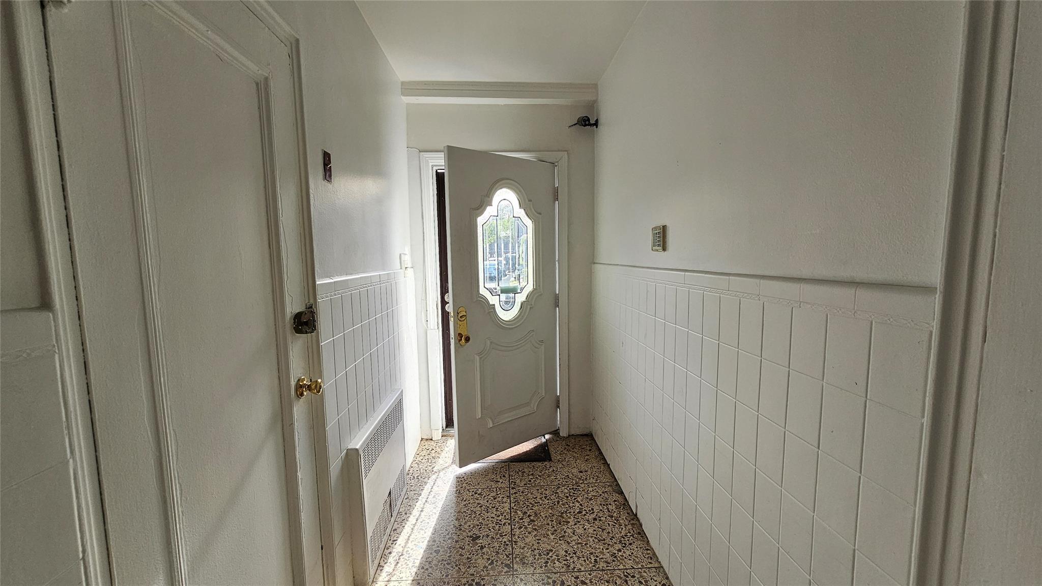 Single Family 196th Street  Queens, NY 11358, MLS-855153-2