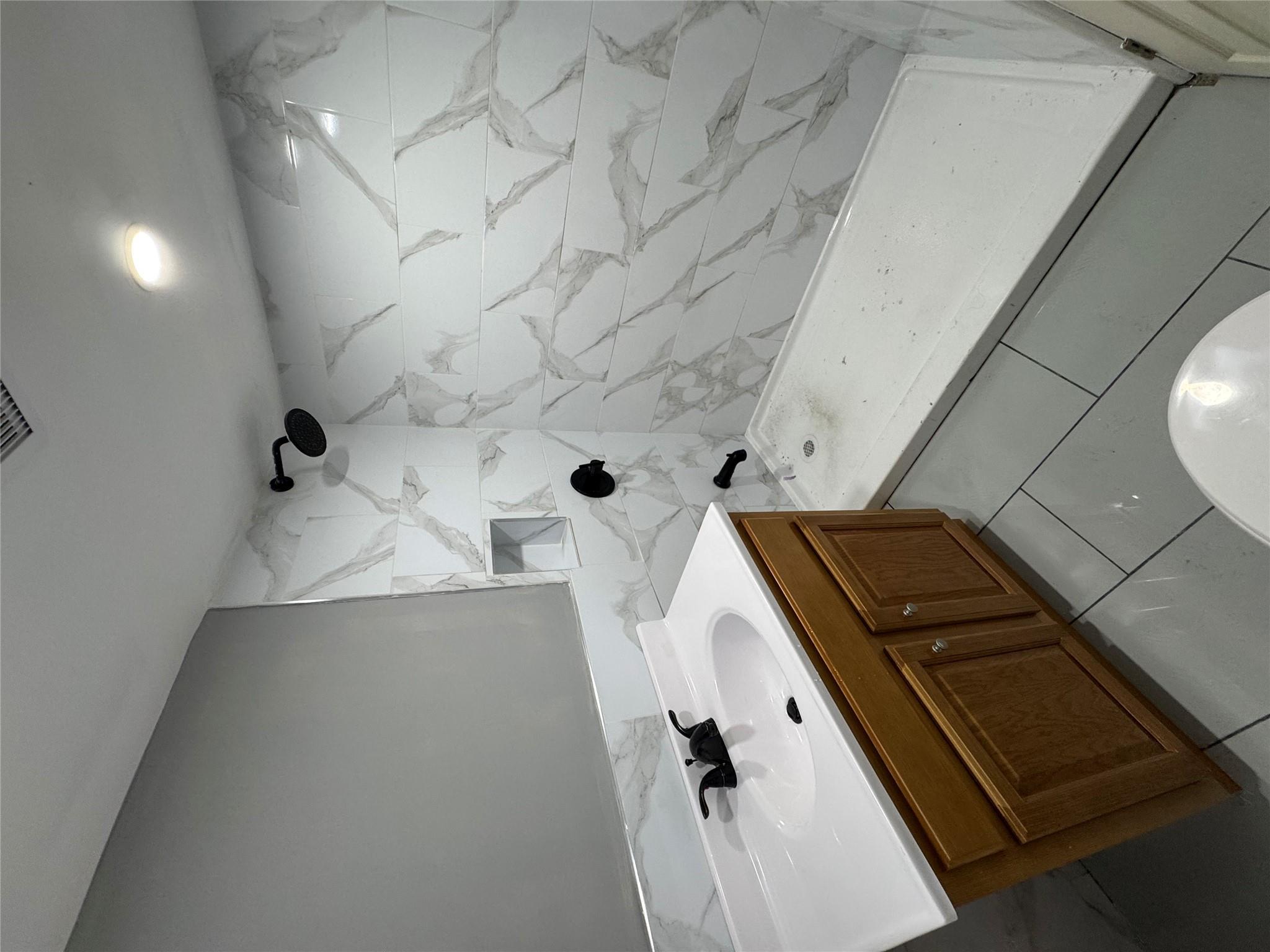Single Family 88th  Brooklyn, NY 11236, MLS-855155-19