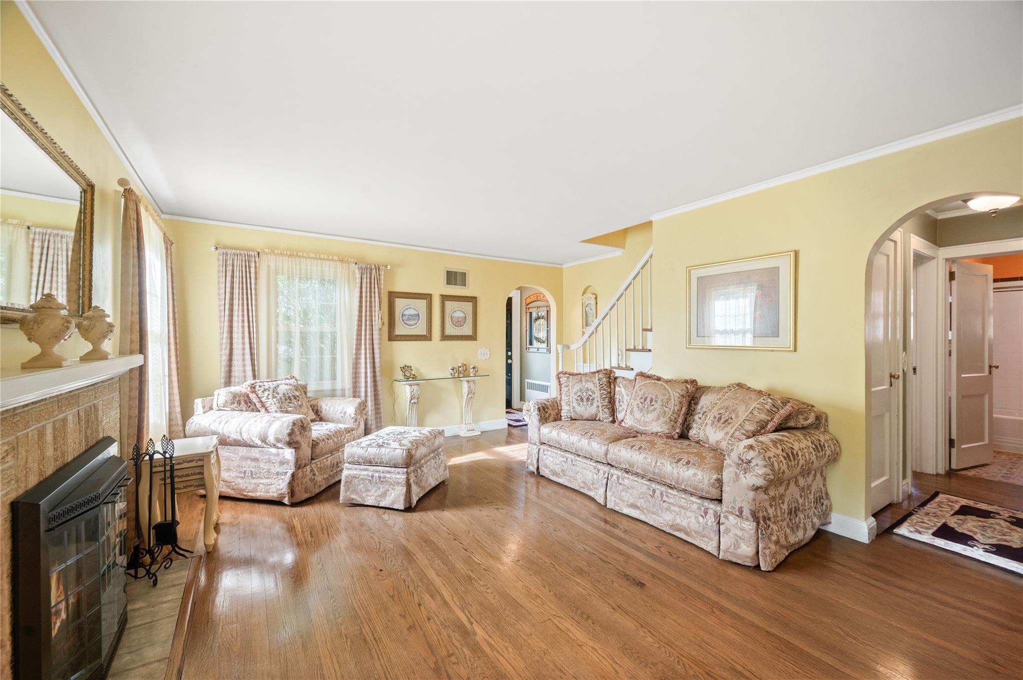 Single Family East Roe  Suffolk County, NY 11772, MLS-855174-7