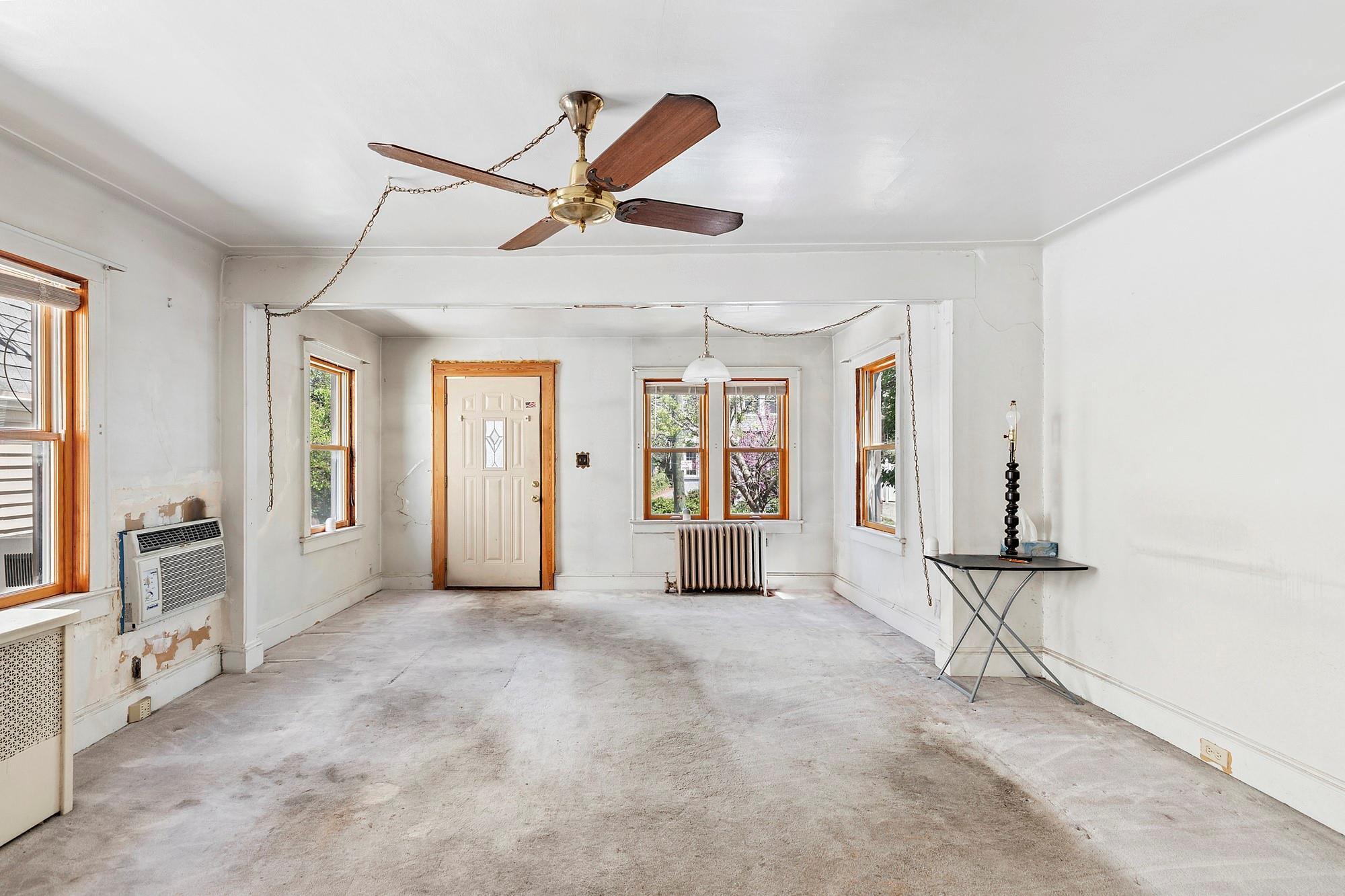 Single Family Glenwood  Queens, NY 11362, MLS-855180-3