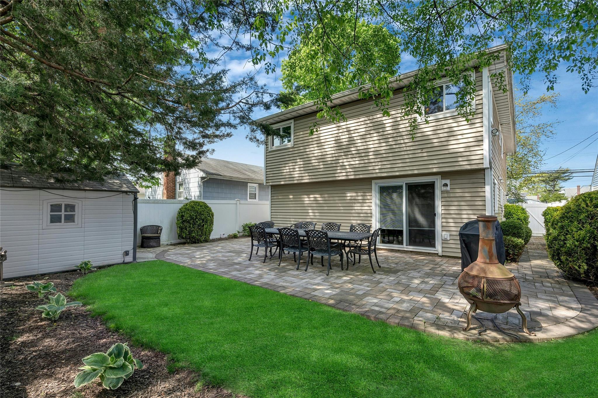 Single Family Bayview  Nassau County, NY 11793, MLS-855194-26