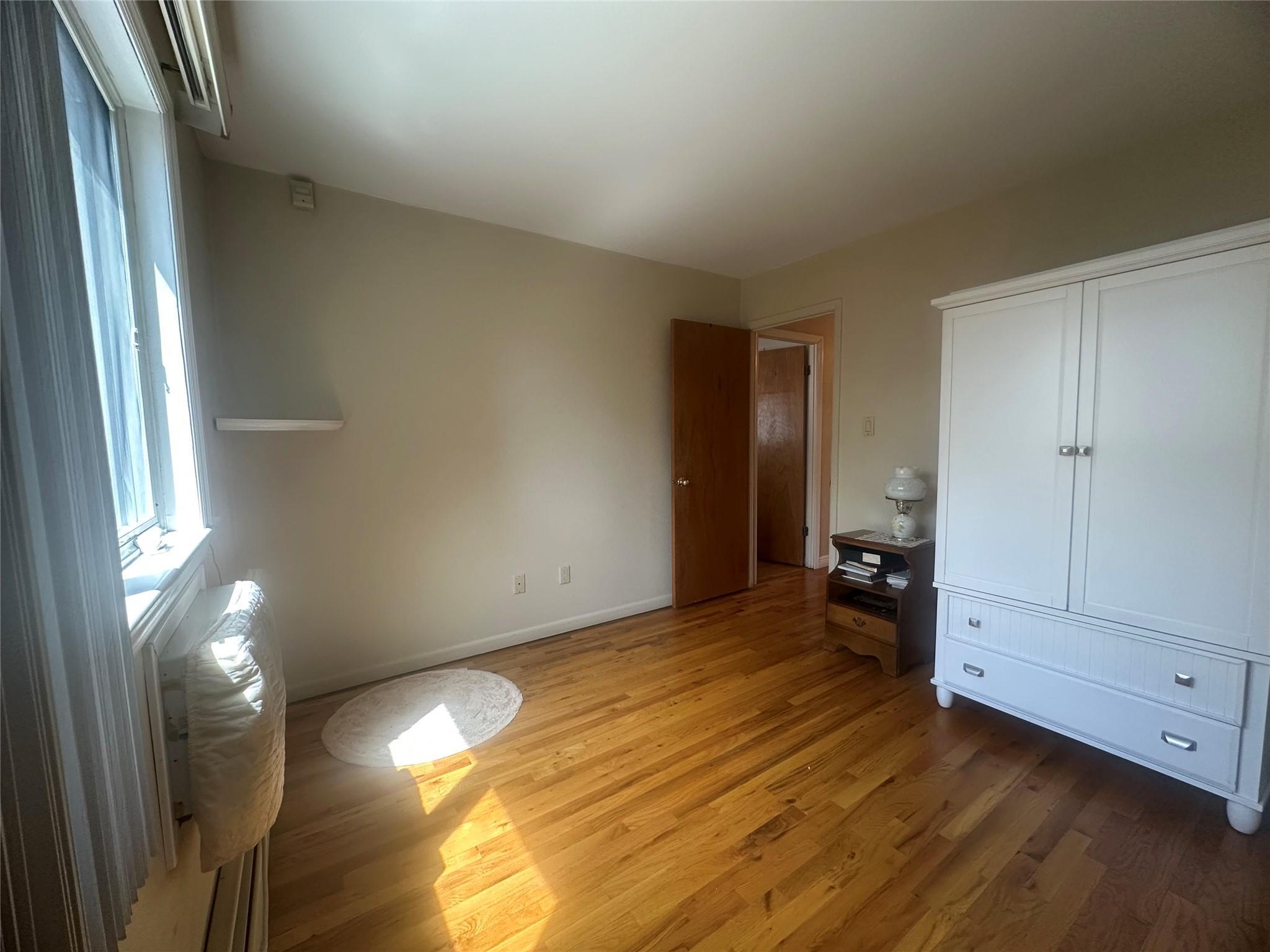 Apartment 71st  Queens, NY 11385, MLS-855214-6