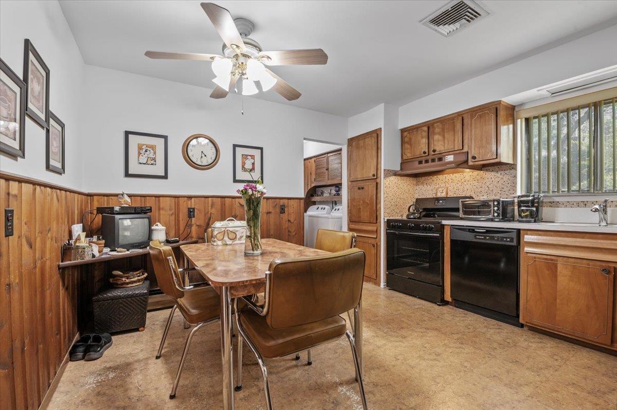 Single Family Yorktown  Suffolk County, NY 11746, MLS-855221-13