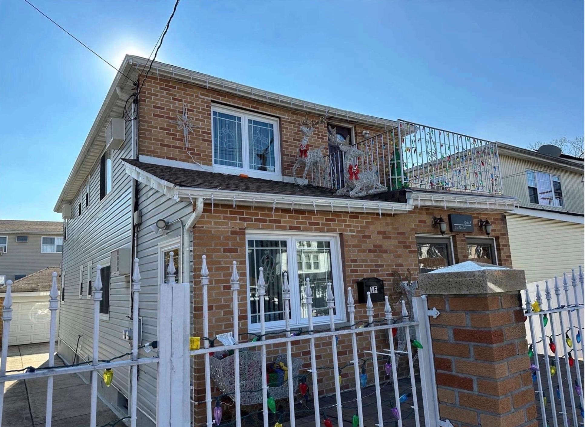 Apartment in New York - 110 Ave  Queens, NY 11433