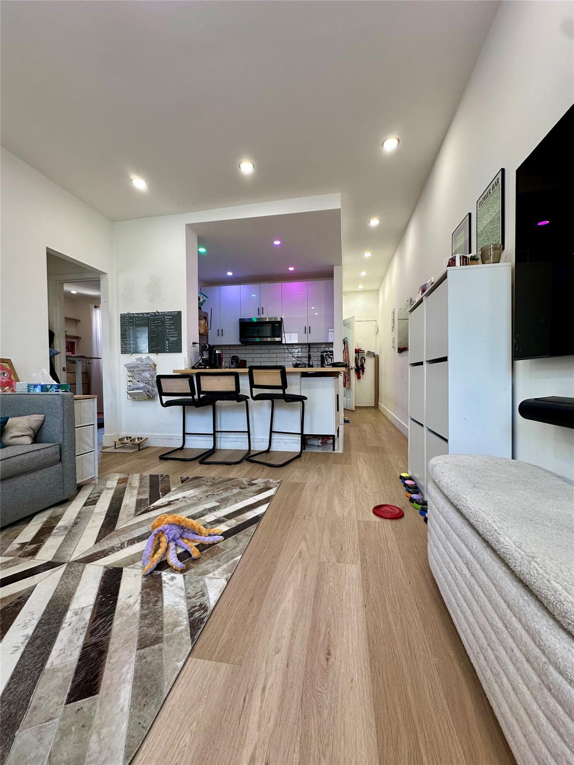 Apartment Bedford  Brooklyn, NY 11211, MLS-855247-2