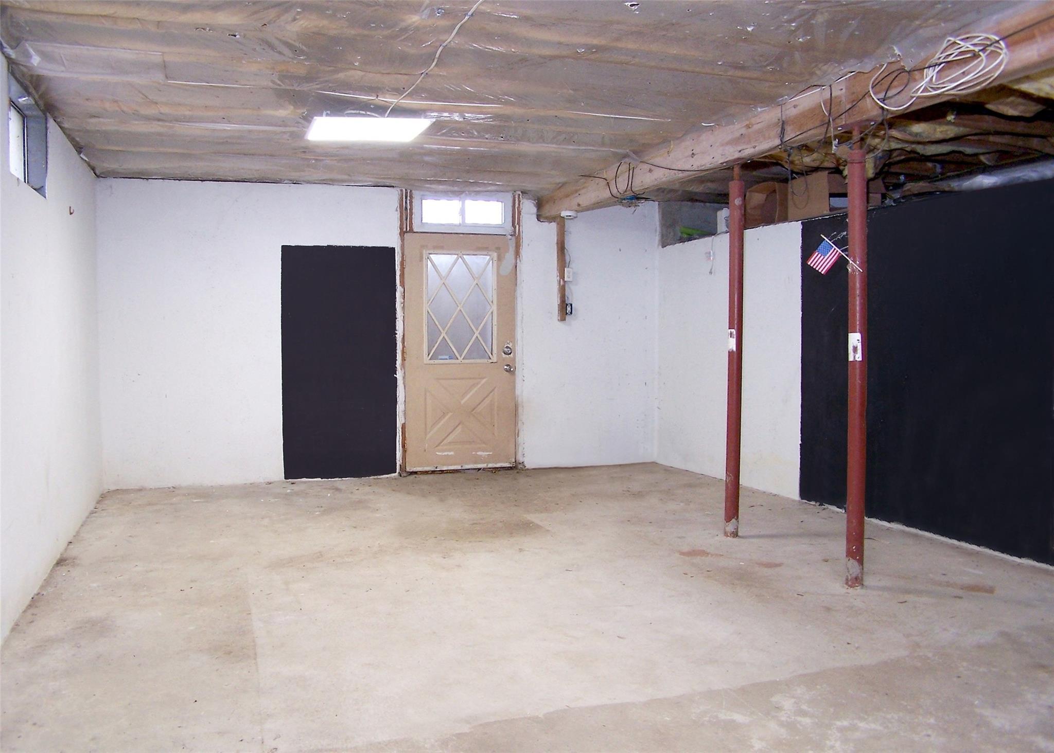 Single Family Magnolia  Suffolk County, NY 11951, MLS-855254-17