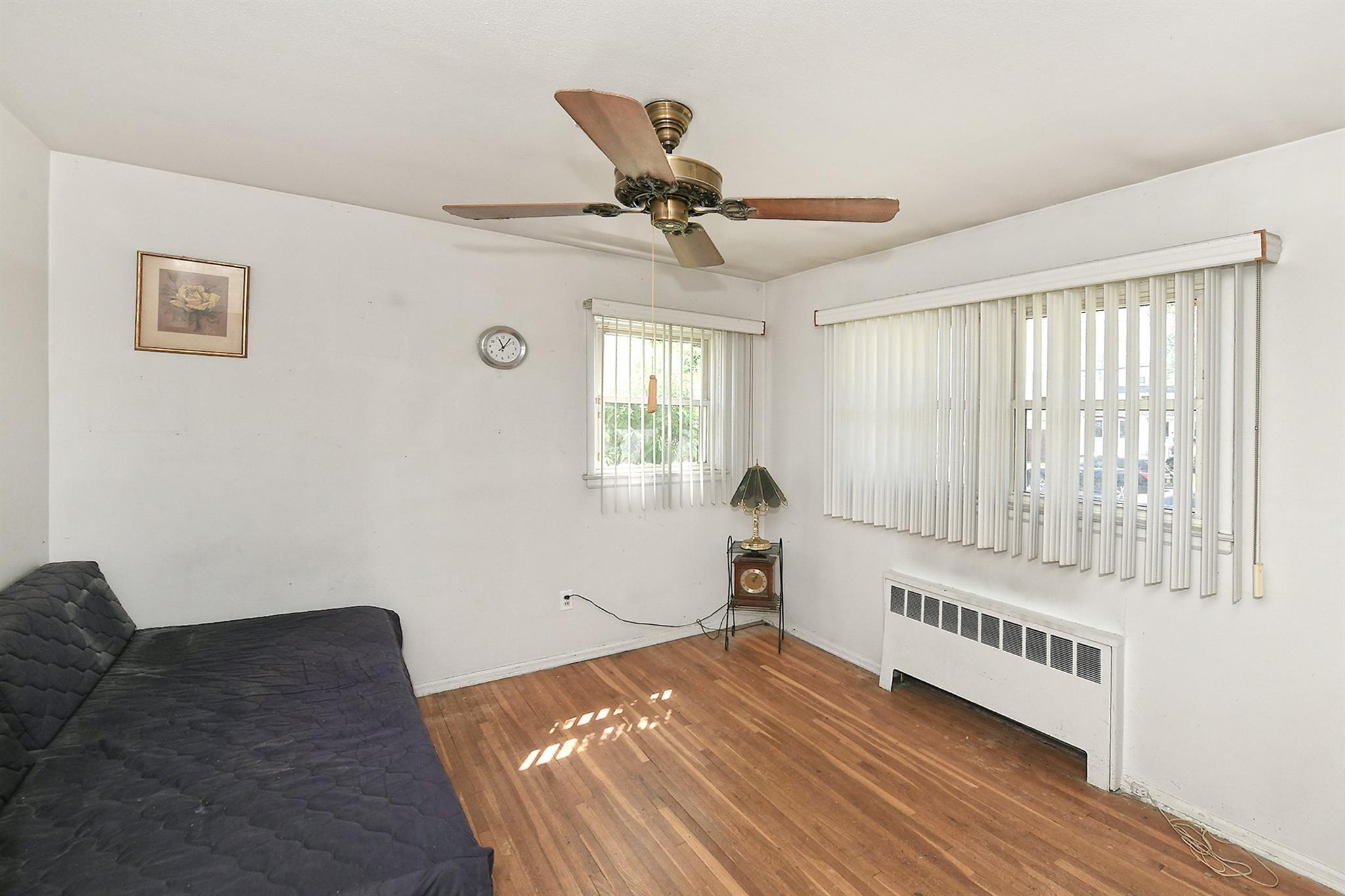 Single Family Iowa  Nassau County, NY 11758, MLS-855269-24