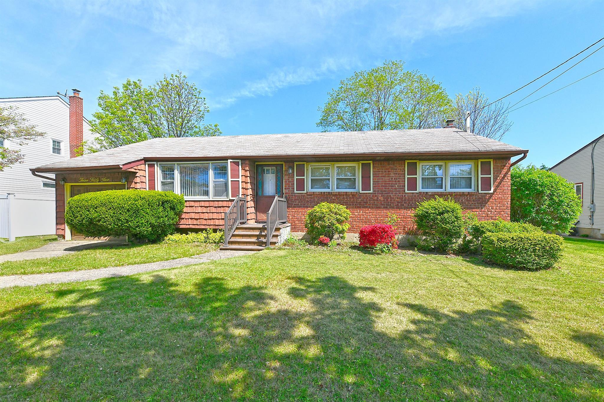 Single Family Iowa  Nassau County, NY 11758, MLS-855269-3