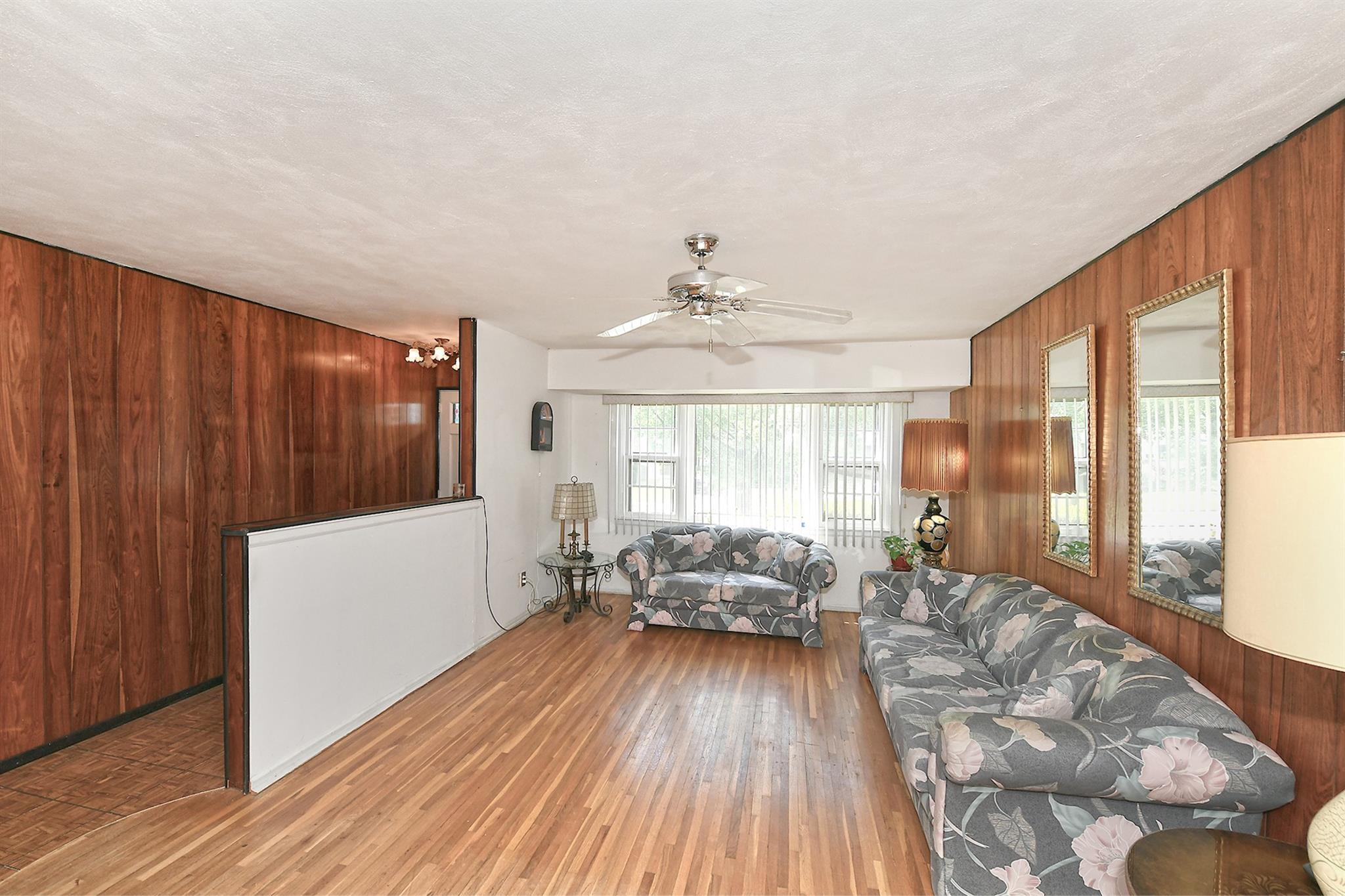 Single Family Iowa  Nassau County, NY 11758, MLS-855269-8