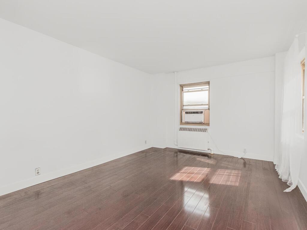 Coop Fordham Hill  Bronx, NY 10468, MLS-855273-12