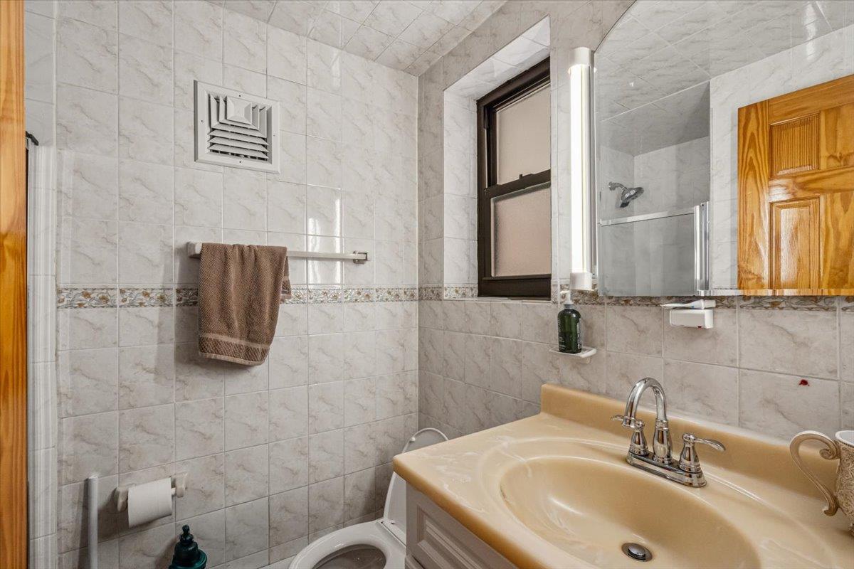 Condo Wetherole  Queens, NY 11374, MLS-855276-14