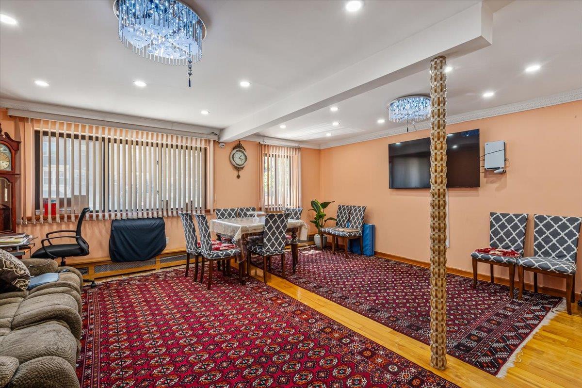 Condo Wetherole  Queens, NY 11374, MLS-855276-2