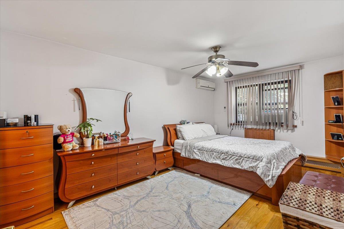 Condo Wetherole  Queens, NY 11374, MLS-855276-9
