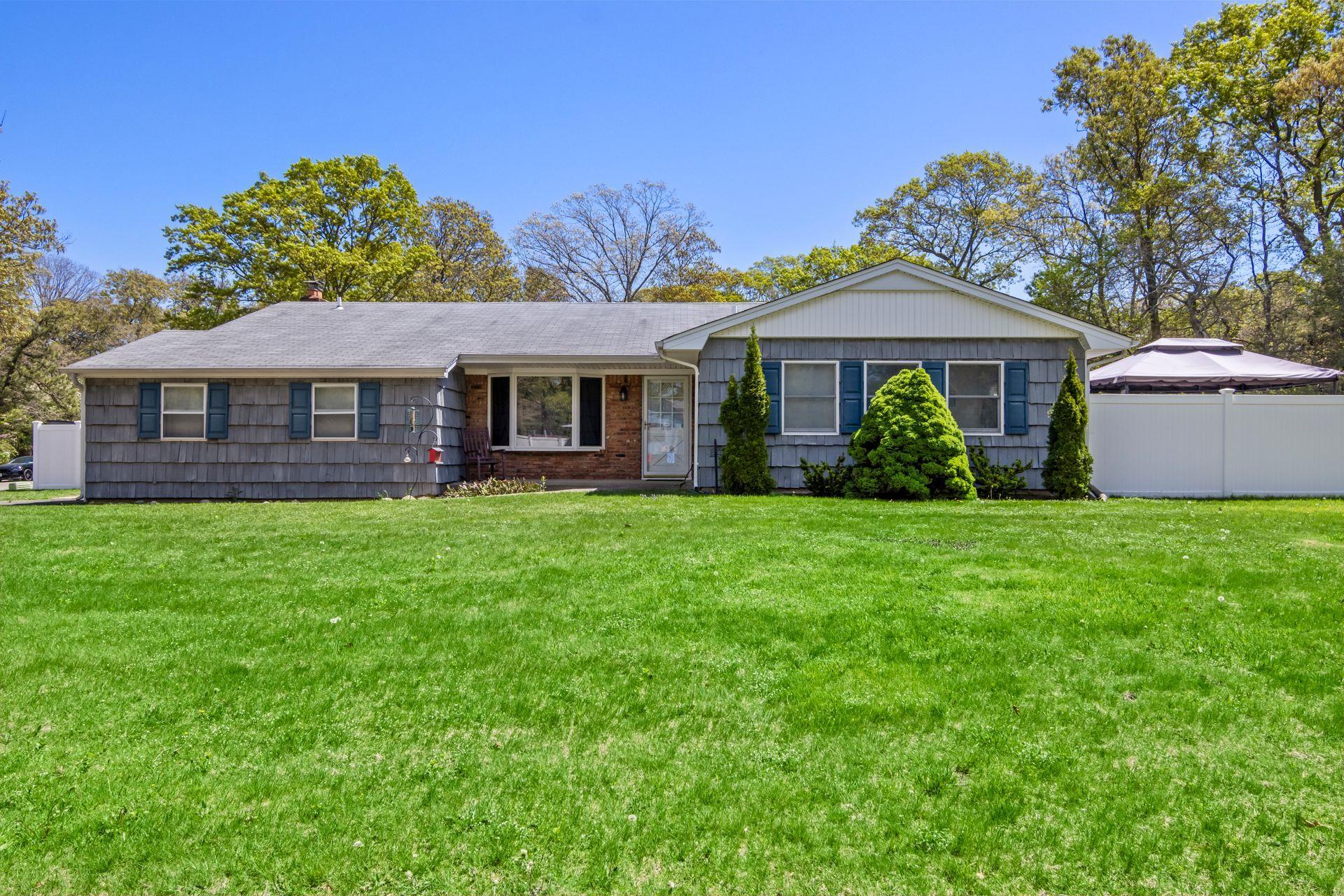 Single Family Teele  Suffolk County, NY 11727, MLS-855282-2