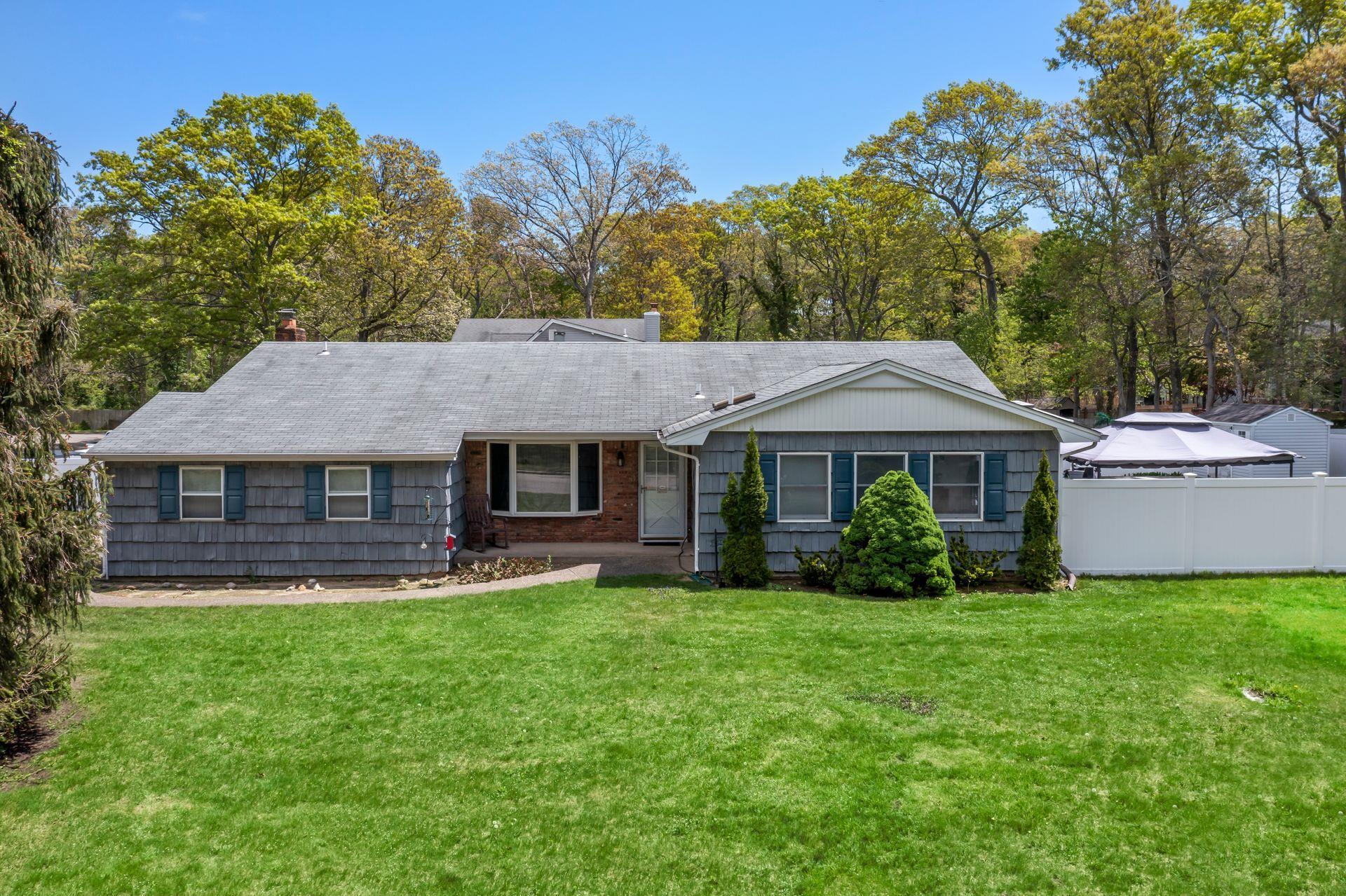 Single Family Teele  Suffolk County, NY 11727, MLS-855282-3