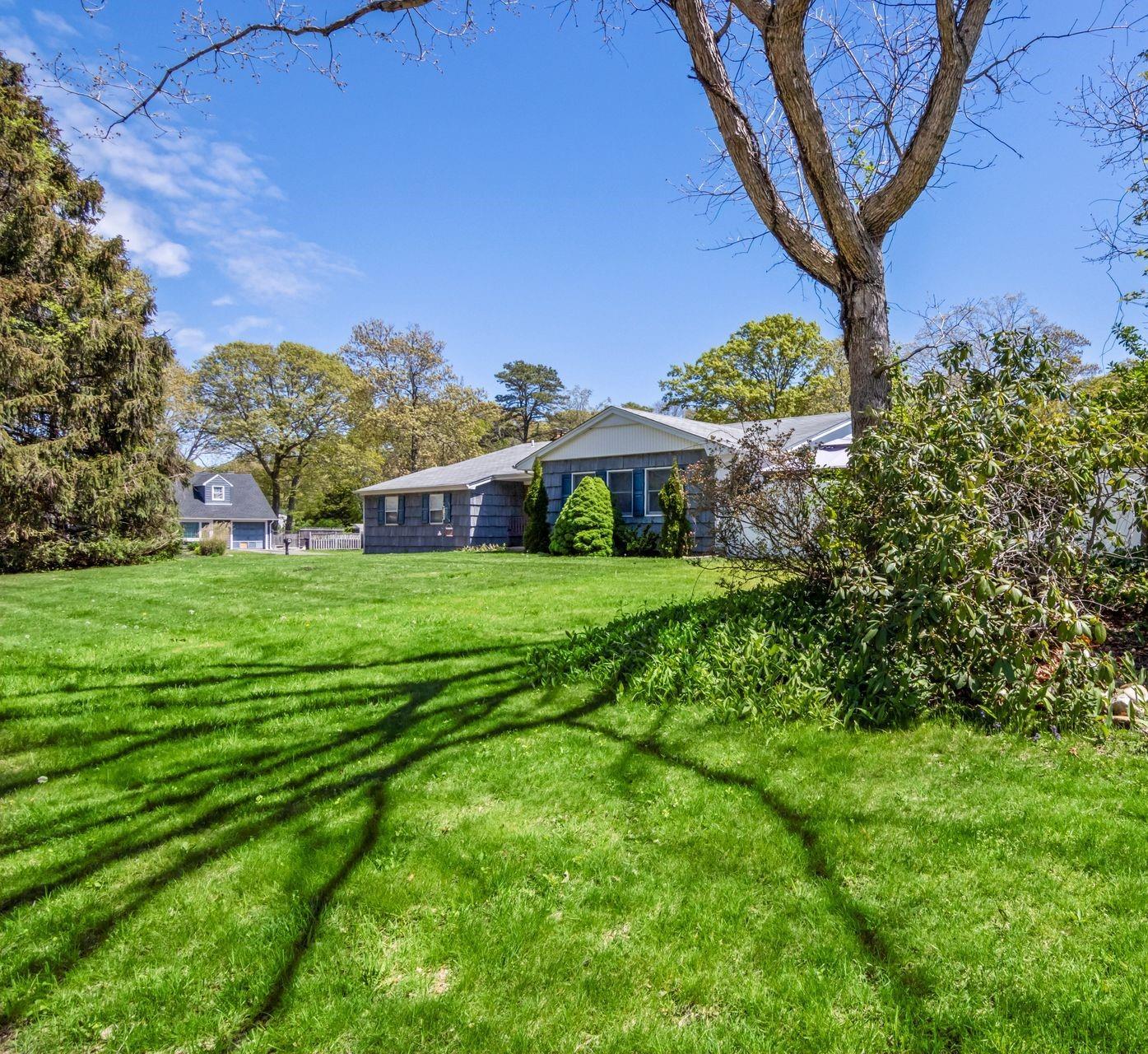 Single Family Teele  Suffolk County, NY 11727, MLS-855282-7