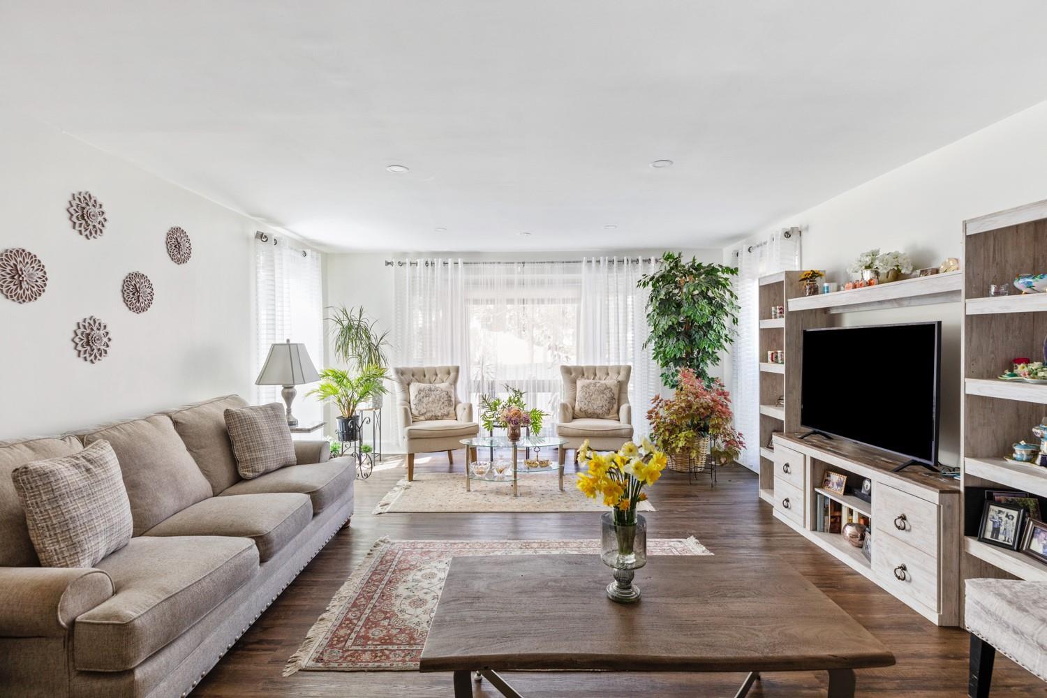 Single Family Kellum  Suffolk County, NY 11746, MLS-855287-2