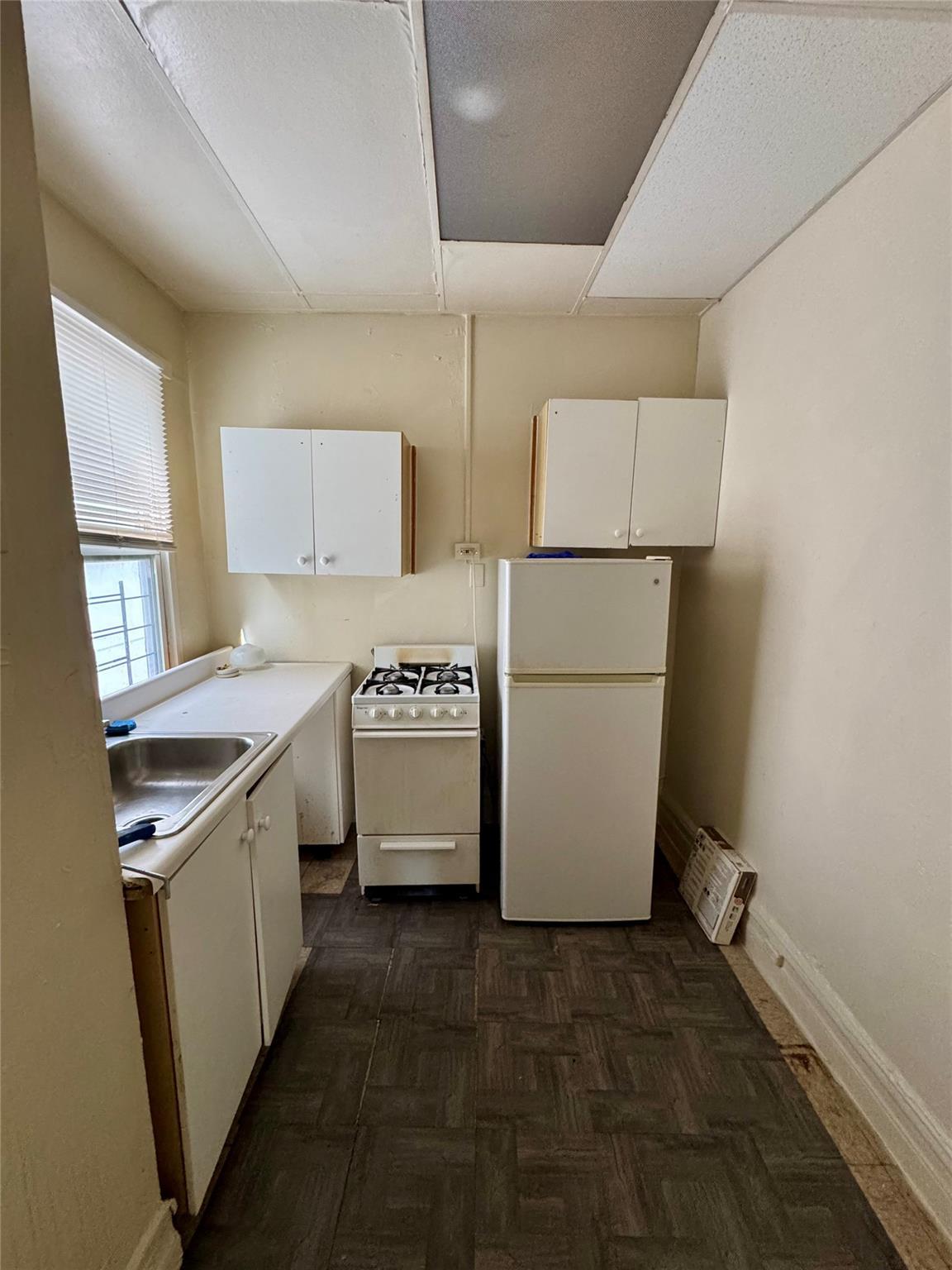 Single Family Nelson  Bronx, NY 10452, MLS-855289-7